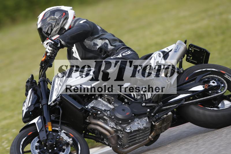 /15 13.05.2025 Max Racing ADR/Gruppe gruen/backside